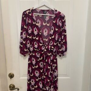 Stylish Women's Patterned Dress - Shades of Purple